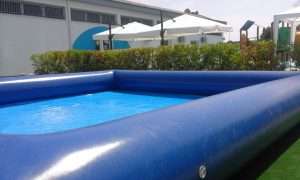 Piscina gonfiabile blu